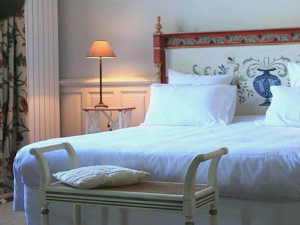 셰르부르 앙 코탱탕 르 마누아 드 라 피페 B&B 외부 사진